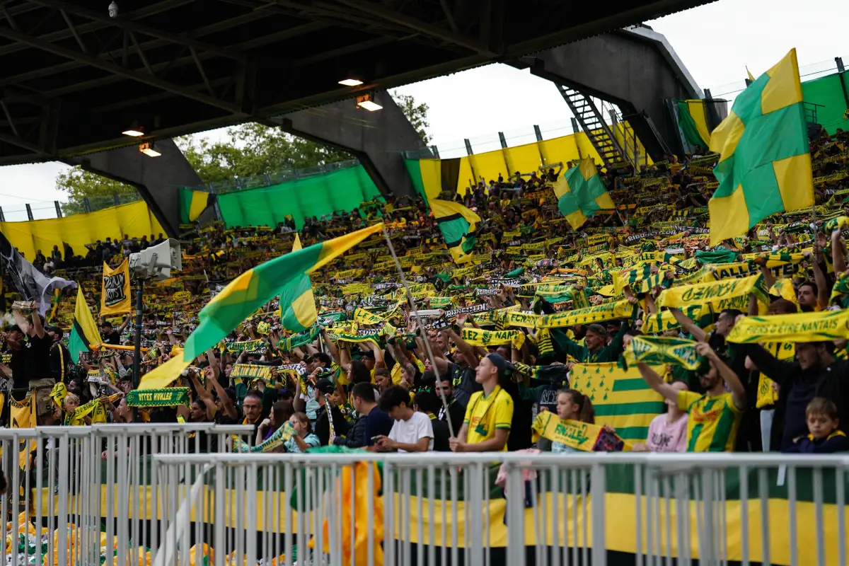 Supporters nantais lors de la rencontre entre le FC Nantes et le Stade Rennais à la Beaujoire