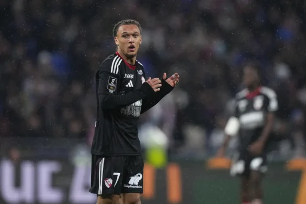 Mercato Strasbourg : La Juventus prépare un coup tordu pour souffler Diego Moreira Diego Moreira