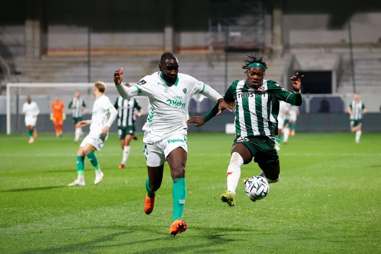Info Média Foot : Le TFC et Lorient chassent un attaquant prometteur de Ligue 2… et bientôt libre ! Info Média Foot : Le TFC et Lorient chassent un attaquant prometteur de Ligue 2… et bientôt libre !