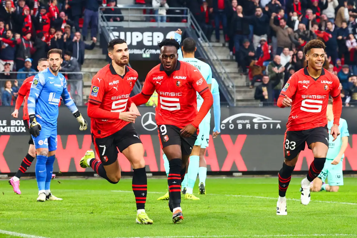 Mercato : le Paris FC cible 3 exs de L1 pour éviter la zone rouge Arnaud Kalimuendo