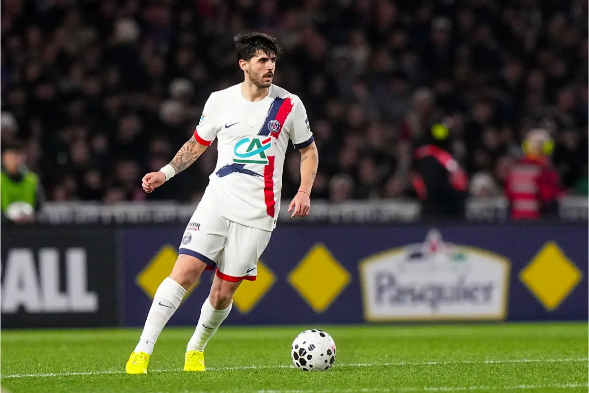 Mercato - PSG : Une grosse vague de départs est annoncée Lucas Beraldo