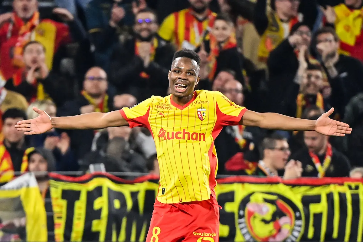 RC Lens : Un cadre lensois veut boycotter le match face au PSG Mamadou Sangaré