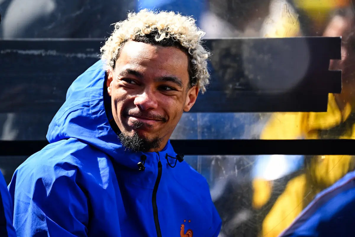 Liverpool : Hugo Ekitike plait à un géant européen Hugo Ekitike