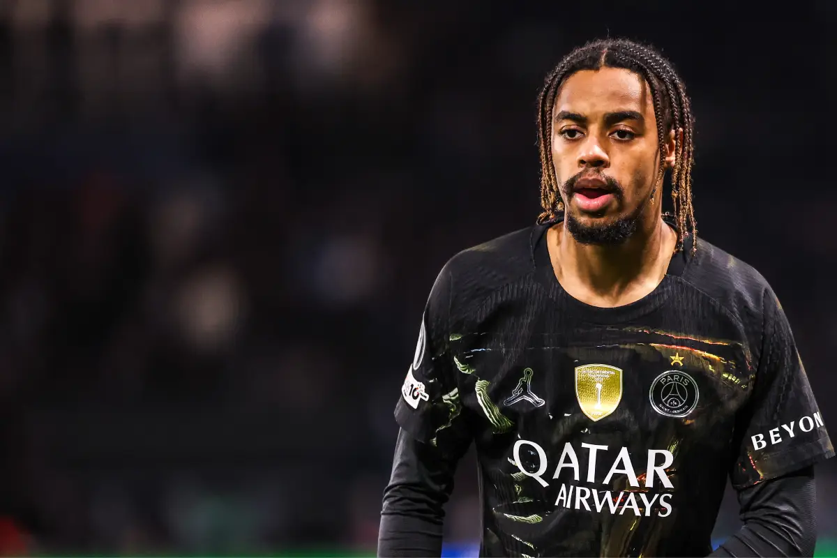 Mercato : Michael Olise intransférable, le PSG tremble pour l’avenir de Bradley Barcola