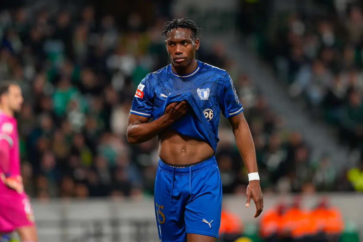 Mercato : Le Stade Rennais veut bétonner sa défense avec un joyau sénégalais Ibrahima Ba