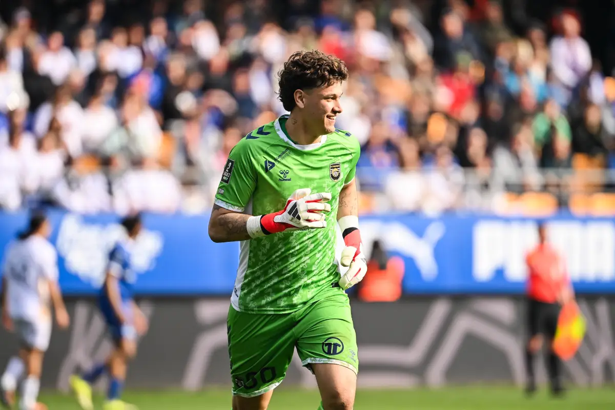 Mercato ASSE : Un crack de 19 ans dans le viseur pour révolutionner les cages en Ligue 1 Mathys Niflore