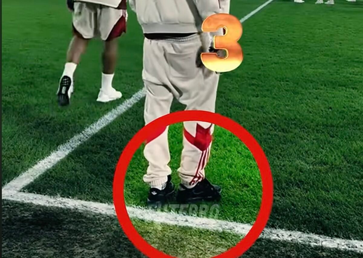 Pourquoi Michael Olise vient tester la pelouse avant chaque match ?