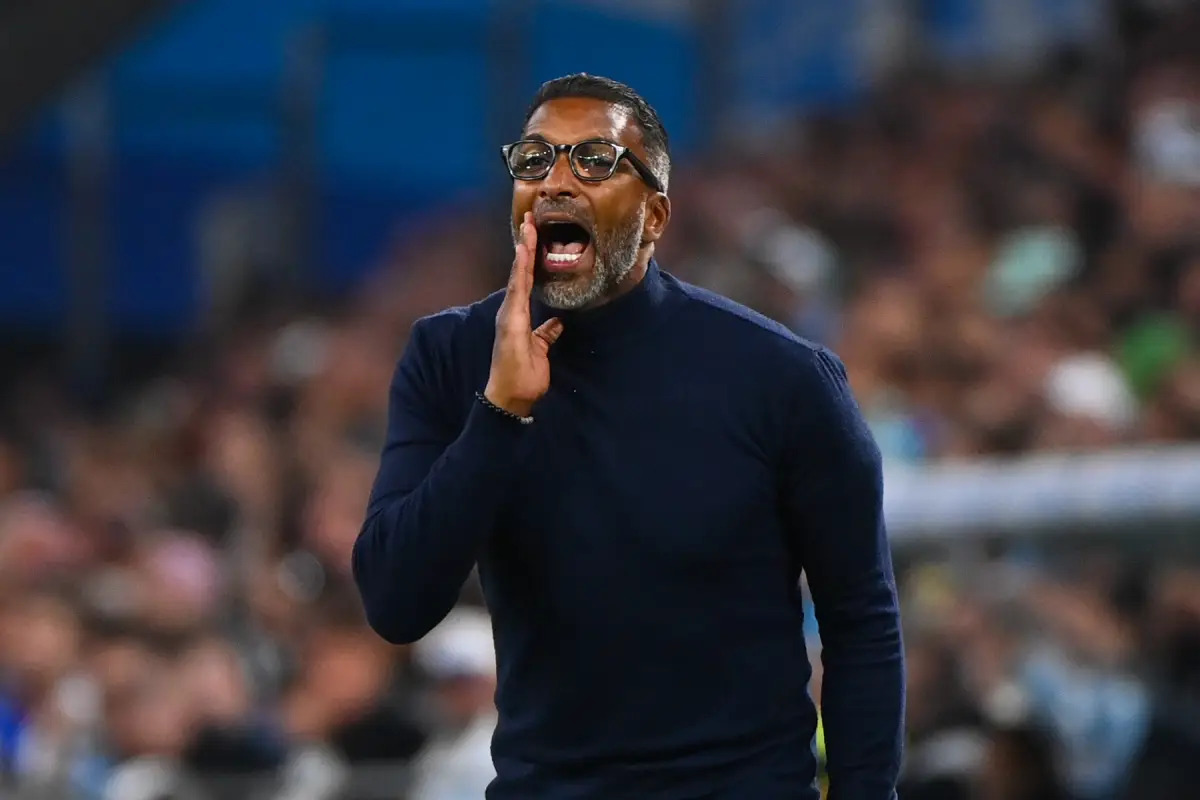 OM : « T’es pas mon père ! », l’incroyable clash entre Habib Beye et une recrue hivernale