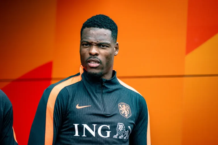 Denzel Dumfries