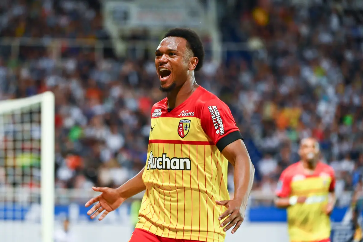 Mercato Lens : Le plan fou des Sang et Or pour rapatrier une idole de Bollaert