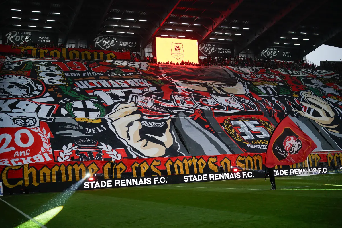 Ex-Rennes : Manchester United songe à une ancienne gloire des Rouge et Noir ! Roazhon Park